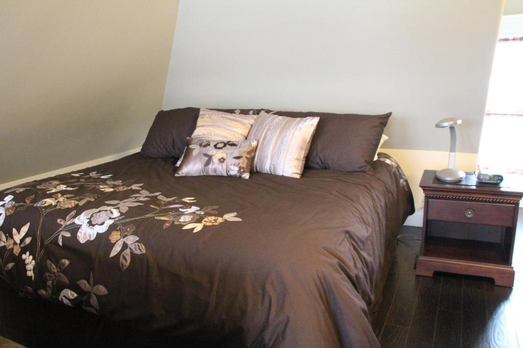 Dolan'S Inn & Suites Пикту Экстерьер фото